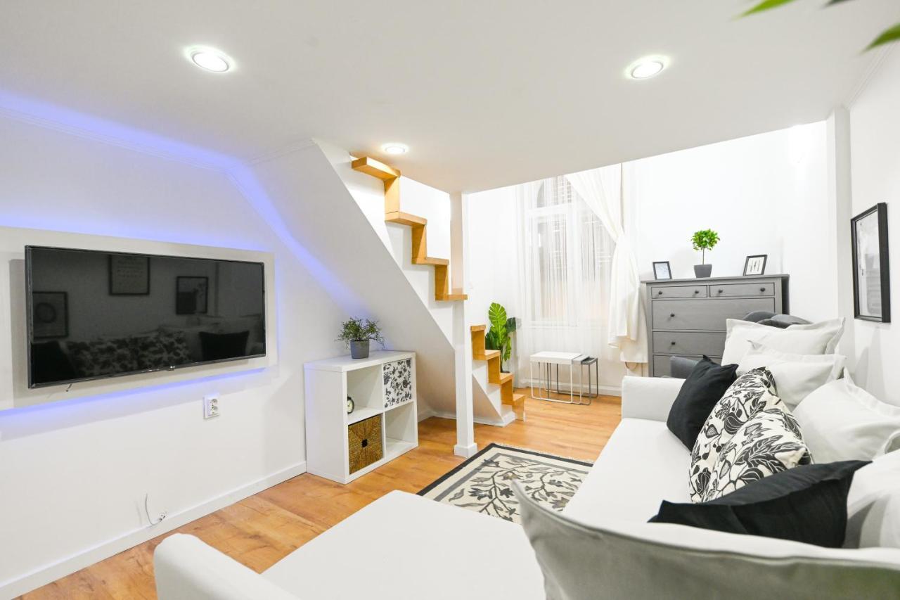 Charming In Damjanich Str., Lucas Lejlighed Budapest